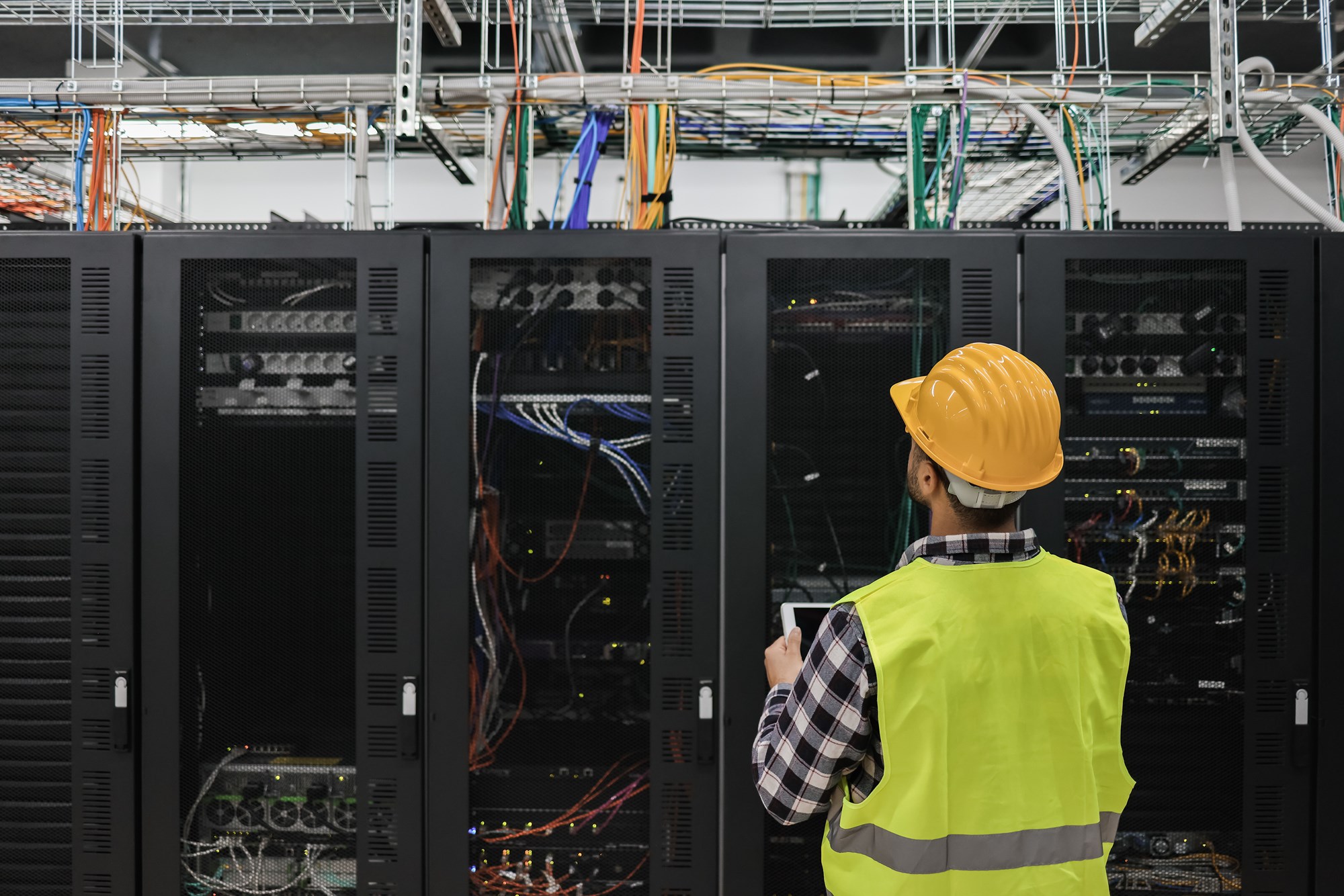 Keeping Data Centers Cool: Best Practices to Avoid Overheating and Equipment Losses